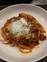 L'Artusi signature dishes Bucatini
Tagliatelle 
Cacio e Pepe